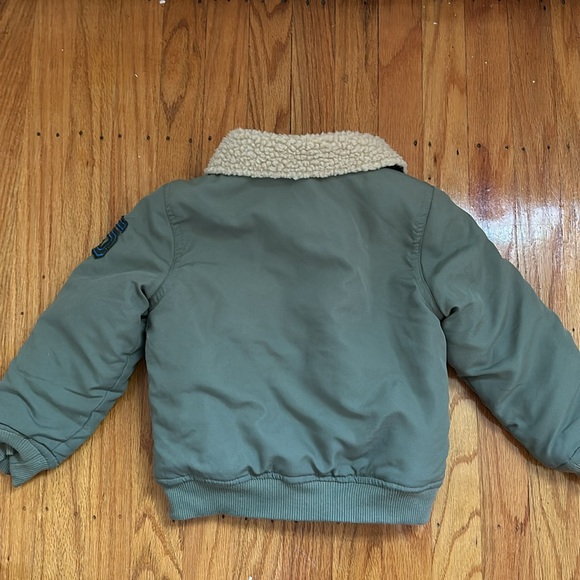 HUDSON Jeans 3t Army Green Aviation Bomber Jacket - Patches Sherpa Collar - Picture 2 of 7